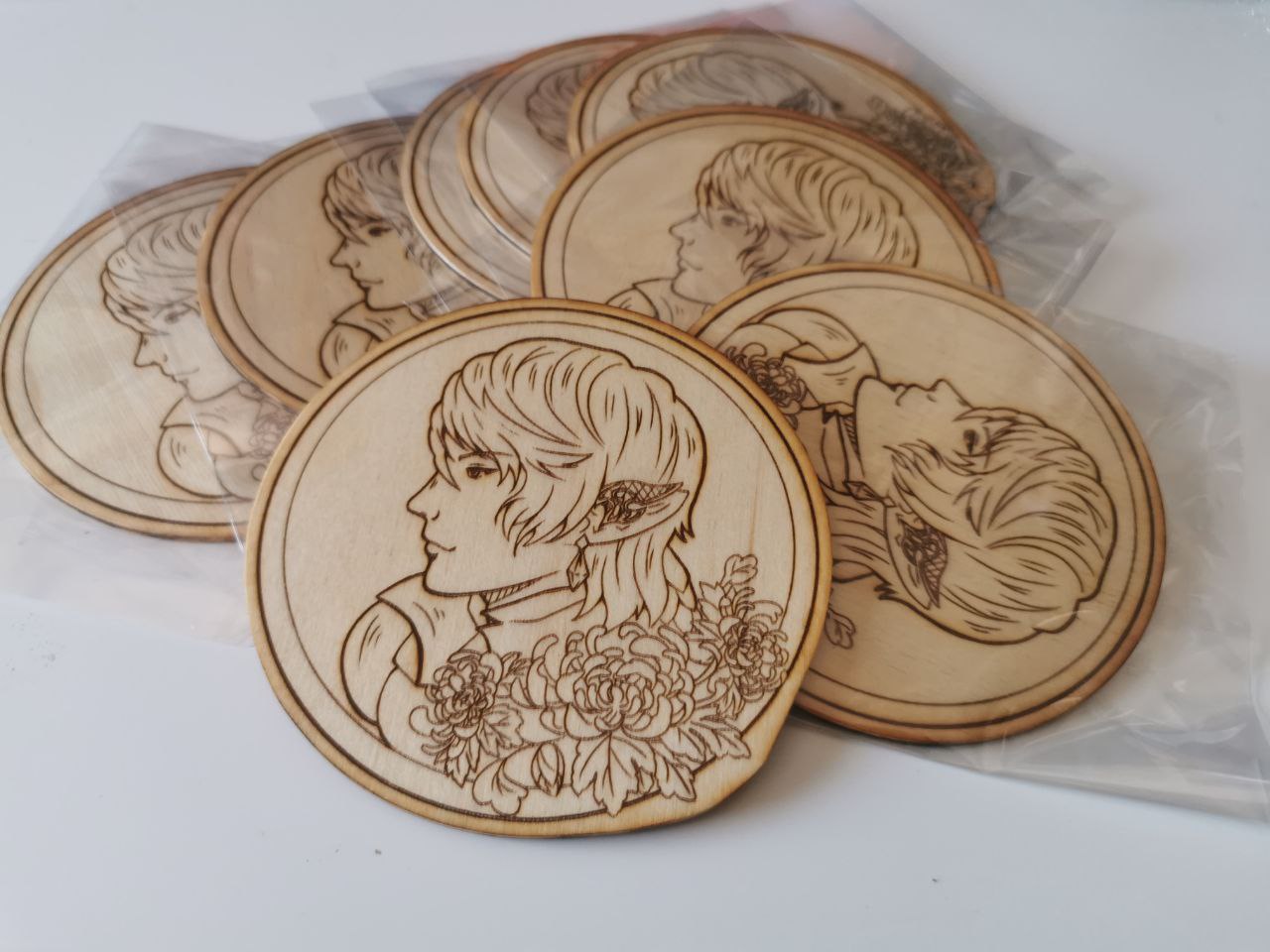 FFXIV Untersetzer aus Holz